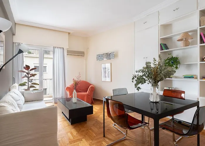 Athenian Apartment In Kolonaki